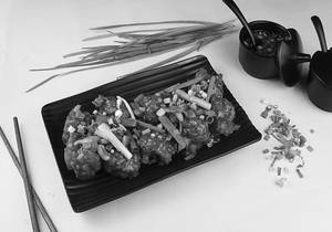 Mongolian Chicken Dry (10 Pcs)