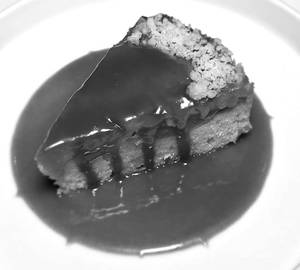 Upside Down Apple Crumble Cake 