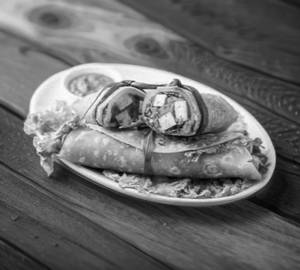 Paneer and cheese roll