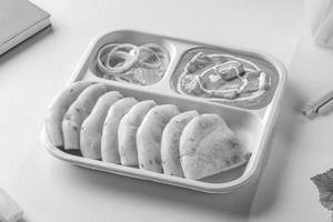 Paneer Lababdar Kulcha Lunchbox