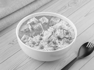 Awadhi Paneer With Peas Pulao Bowl