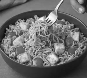 Cheese paneer maggi