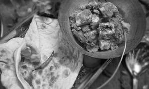Changezi Paneer + 2 Butter Naan