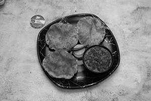 Chole Masala Poori Combo