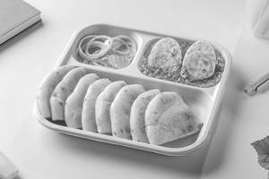 Mughlai Egg Curry & Bread Kulcha Lunchbox