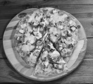 Paneer Tikka Pizza