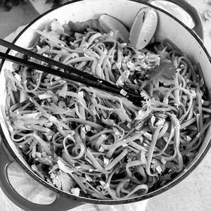 Veg Thai Spice Noodles