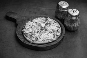 Margherita Pizza [8 Inches]