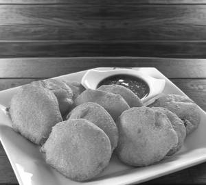 Aloo Pakora (10 Pcs.)