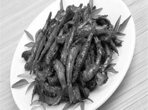 Nethili Meen Varuval (Anchovy Fish Fry)