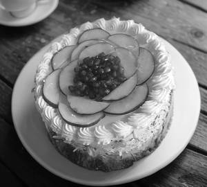 Fresh Fruit Cake