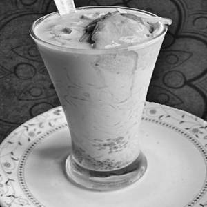 Kesar Badam Pista Falooda