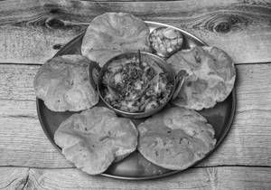 5 Poori With Potato Bhaji