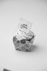 Friendship Day Vanilla Cup Cake