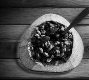 Dark Chocolate Milkshake With Protein Brownie (100 Gms)                                                 