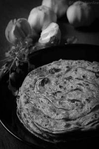 Garlic Paratha