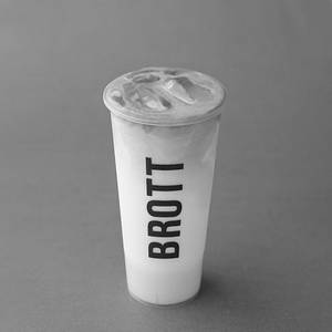 Iced Spanish Latte