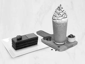 Tall Java Chip Frappuccino with Chocolate Truffle Pastry