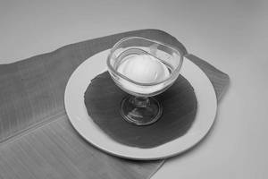 Vanilla Ice Cream [1 Scoop]