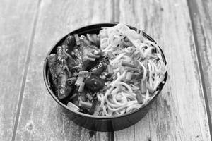 Paneer Chilli Noodles Bowl