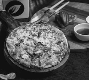Veg Tandoori Pizza