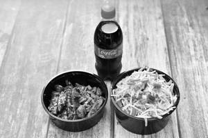 Paneer Chilli Dry [Half] With Veg Hakka Noodles [Half] And Thums Up Soft Beverage [250 Ml]