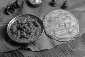 Chettinadu With Paratha