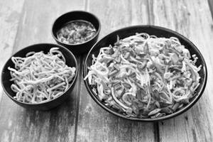 Veg Burnt Garlic Noodle