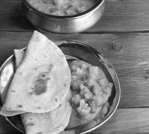 Chappathi 3+vegetable kuruma