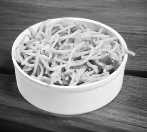 Veg Hakka Noodles