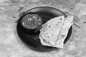 3 Chapati Chicken Curry
