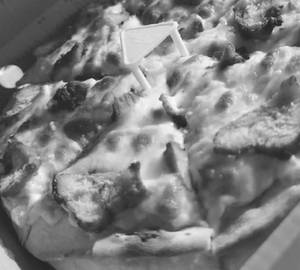 Simple Chicken Pizza