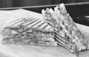 Fried chicken schezwan sandwich