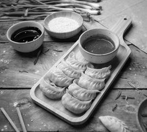 Cheese N Corn Momos (6Pcs)