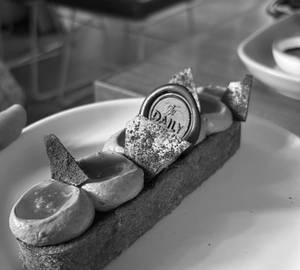 Salted Caramel Chocolate Tart