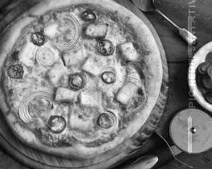 8" Paneer Onion Pizza Medium