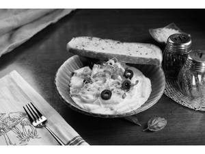 Alfredo Pasta (White Sauce) - Chicken