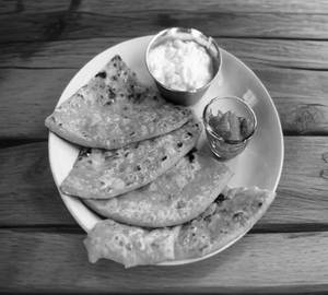 Aloo paratha