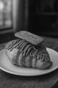 3075 Real Bites Biscoff Croissant