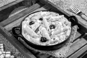 White Sauce Pasta