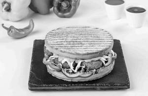 Mexican Sandwich[o]
