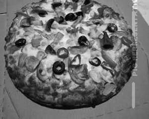 8" Extra Vaganza Pizza Medium