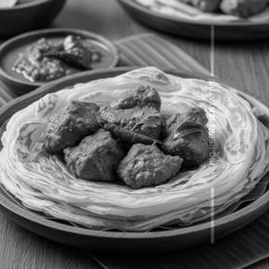 Chicken Ilai Parotta (boneless)