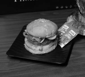 Peri Peri Delight Burger