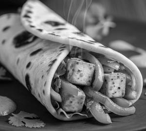 Paneer Chilli Roll 
