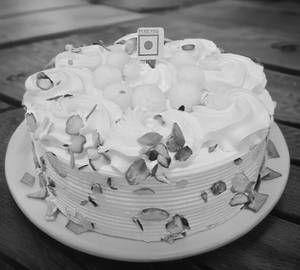 Rasmalai Cake 500Gm