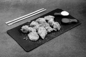Chicken butter fried momo
