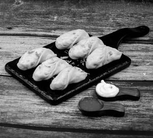 Paneer steam momo