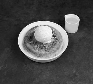 Kunafa With Ice Cream