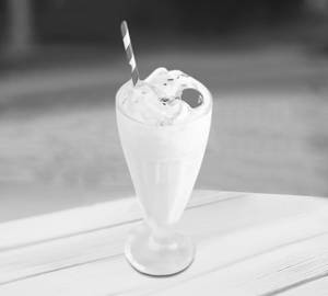 Vanilla milkshake